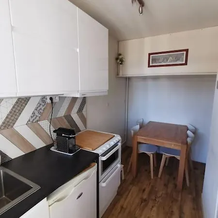 A 50 M De La Plage Apartment